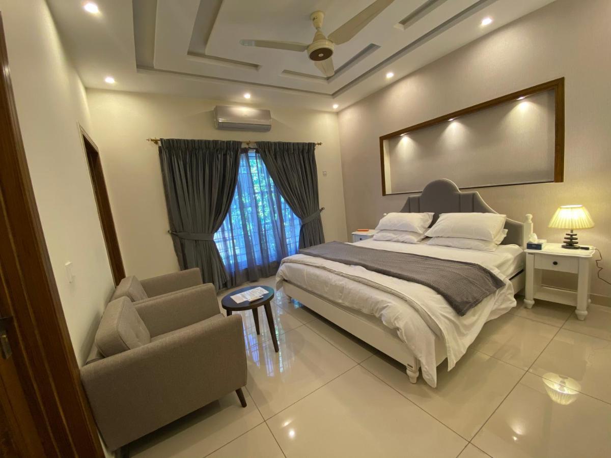 Luxury Guest House In Bahria Town Rawalpindi Luaran gambar