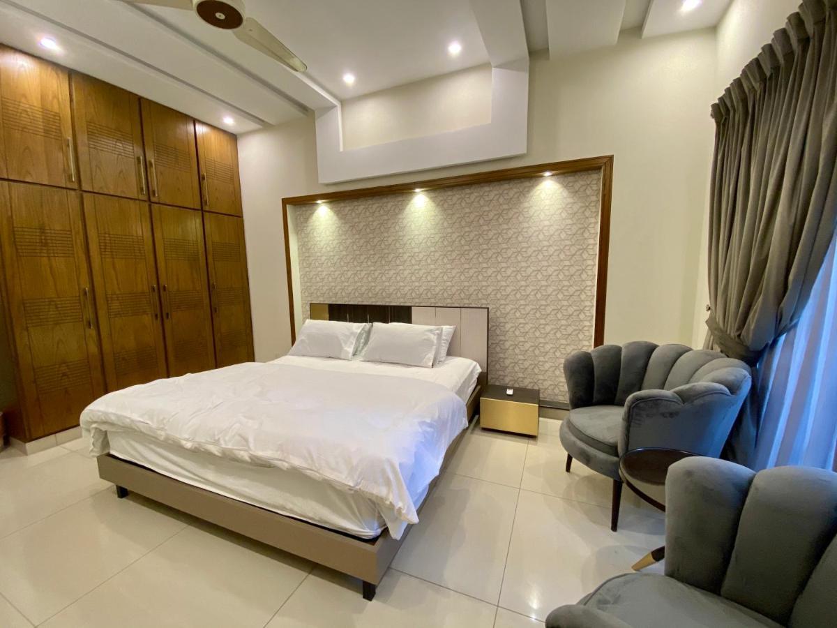 Luxury Guest House In Bahria Town Rawalpindi Luaran gambar